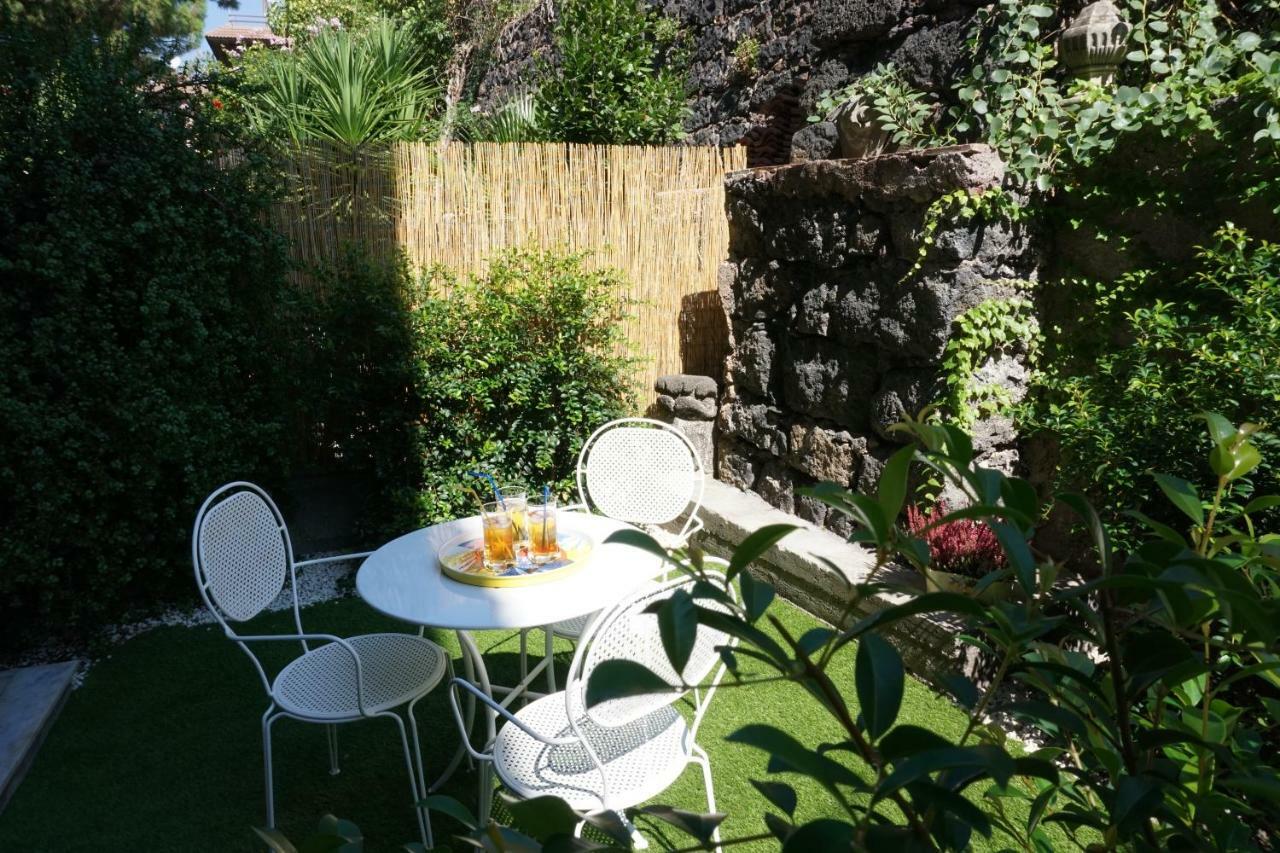 Casa Gise Apartman Aci Castello Kültér fotó